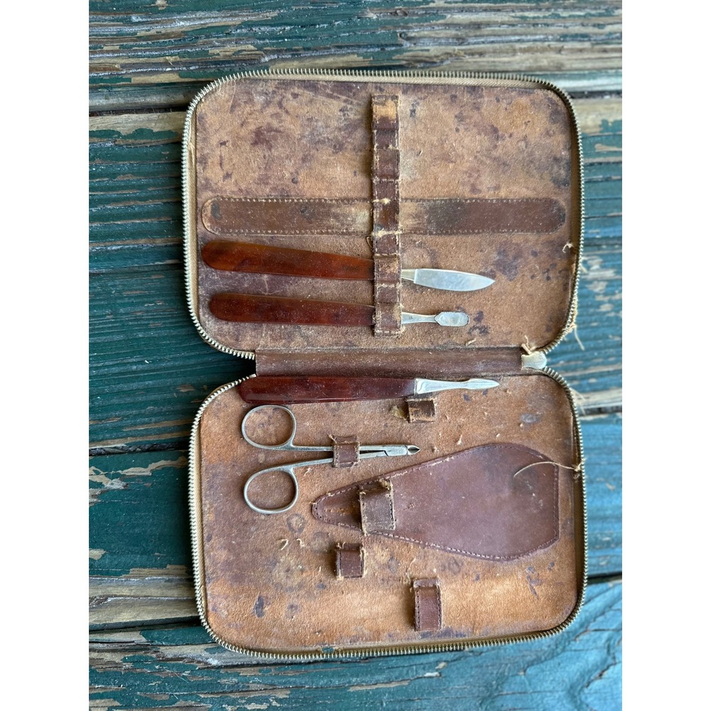 Vintage Manicure Set Brown Leather Zipper Case Antique Grooming Kit A3942